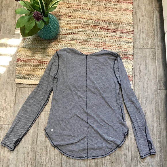 Yogini 5 Year Long Sleeve Tee - Picture 3 of 7